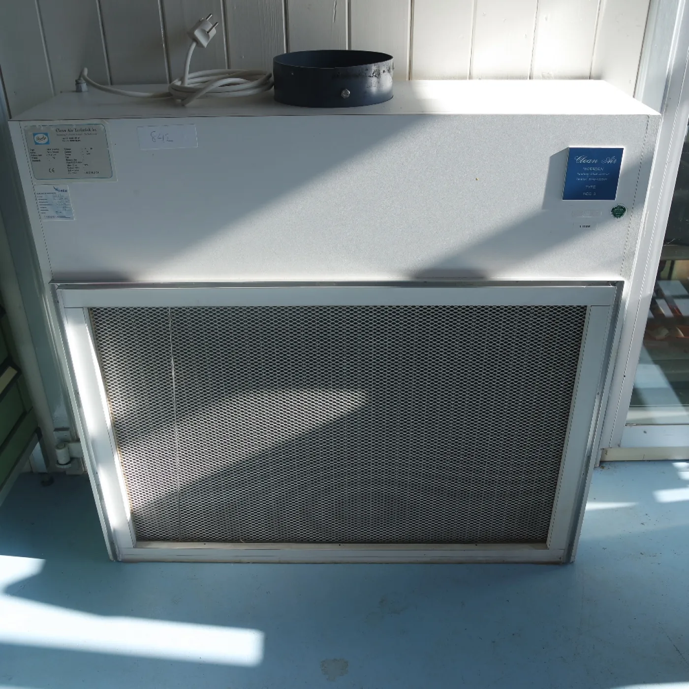 842- Used Clean Air Neg 3 SPEC powder extraction unit - 1