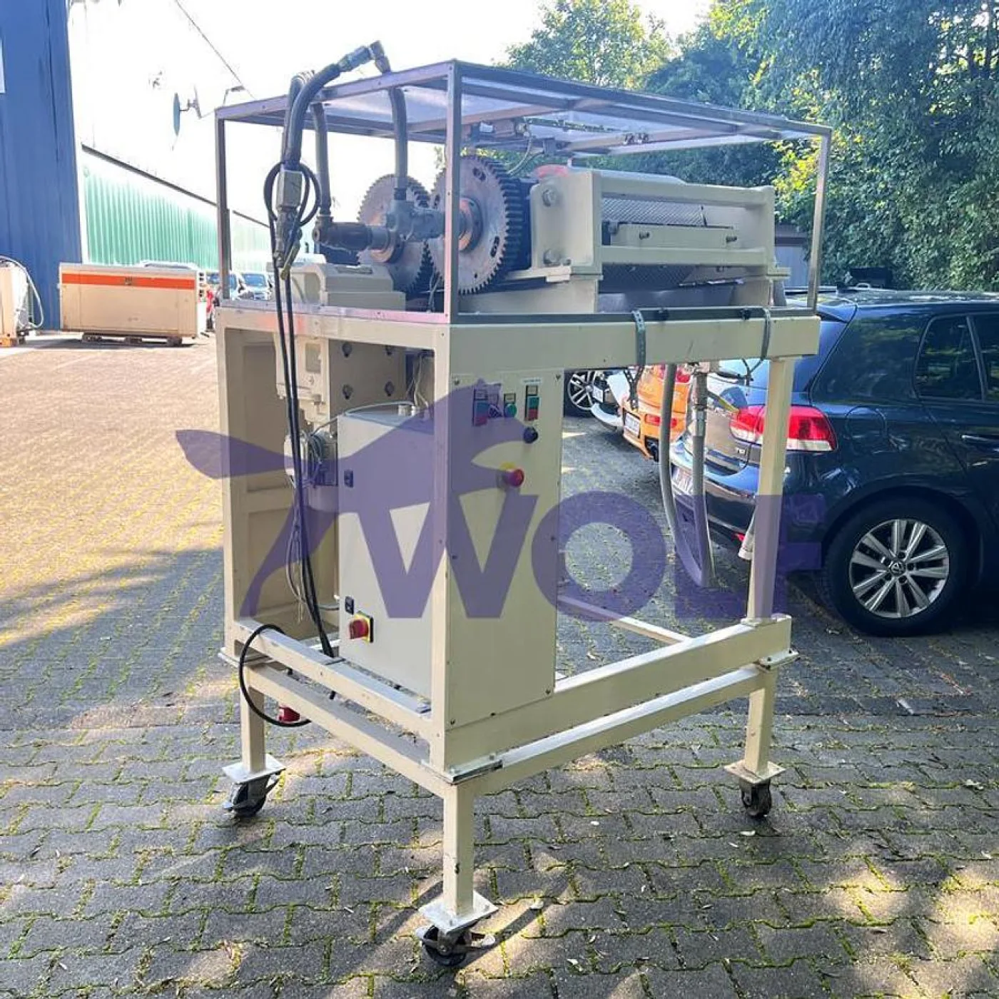 Linsen-Formmaschine McIntyre - Type , mit ca. 420 mm Walzenbreite, Baujahr 2008 - 2