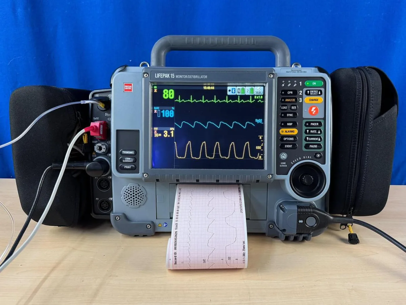 Physio Control Lifepak 15 Defibrillator REF: 99577-001418 YOM: 2022 - 5