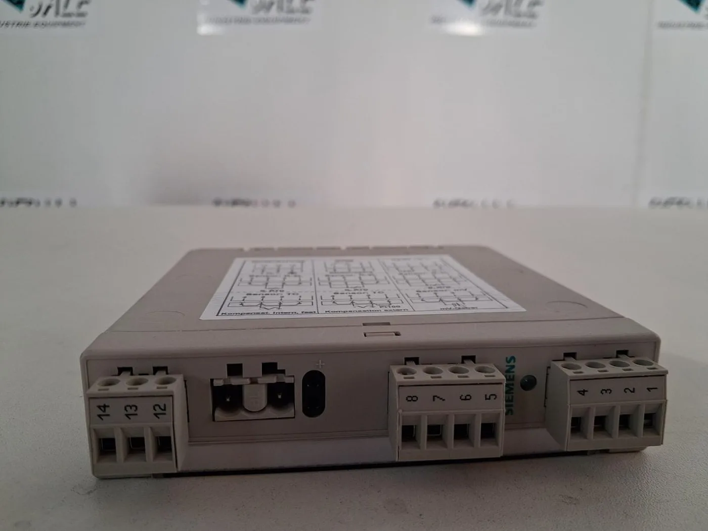 Siemens SITRANS TW 7NG3242-0AA00 Temperature Transmitter - 7