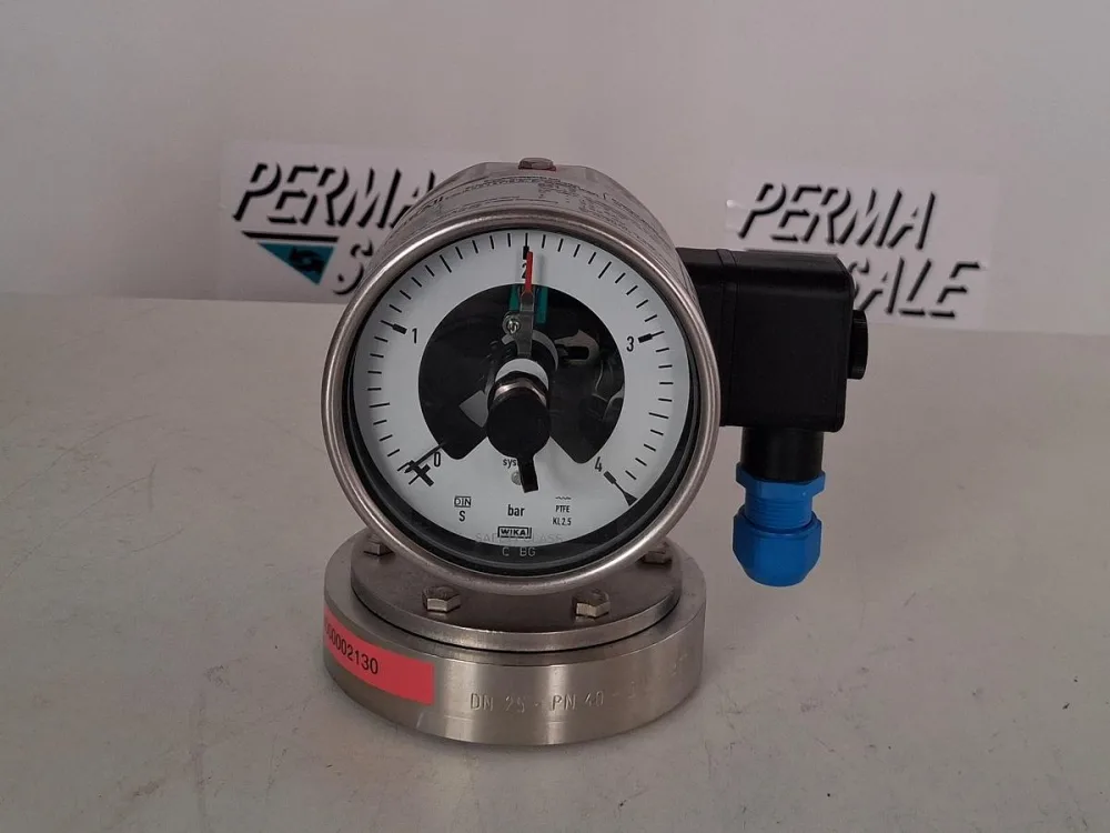 WIKA NG 100 Kontaktmanometer 0–4 bar DN 25