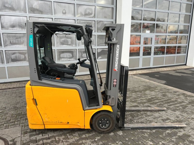 Jungheinrich EFG 215 / Triplex 4.25m / 1.851h / Batterie 2023