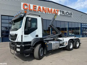 Iveco Trakker AD260T45 6x4 Euro 6 Full steel Just 213.482 km!