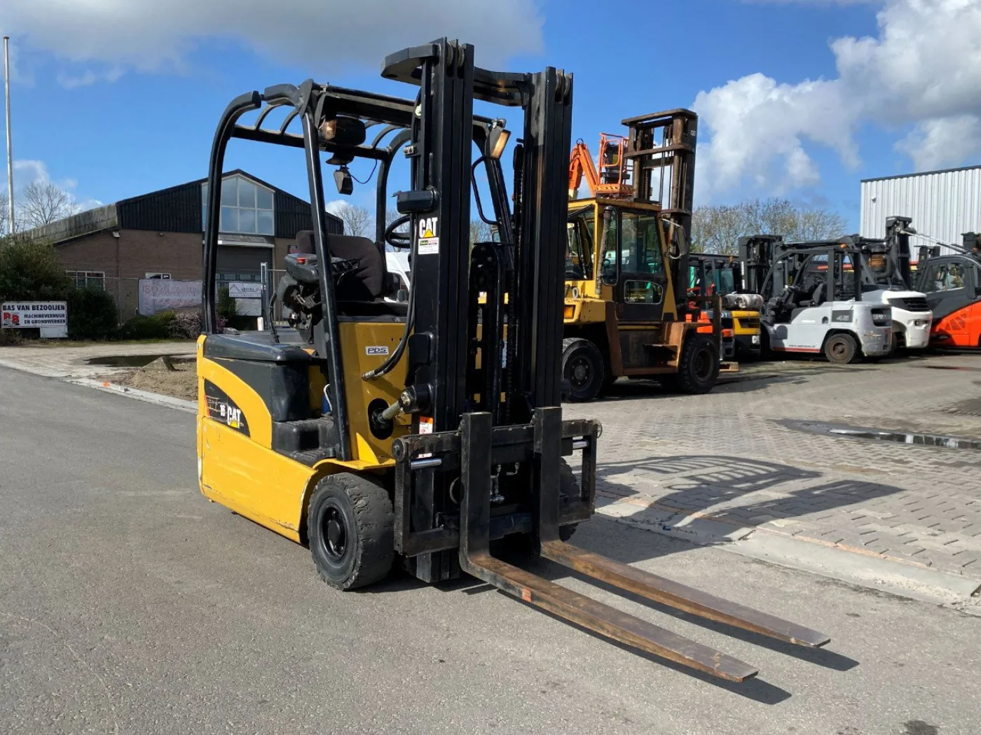 Caterpillar EP16NT - 3