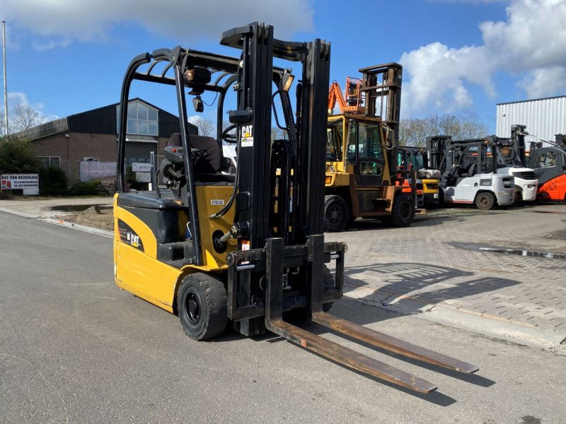 Caterpillar EP16NT