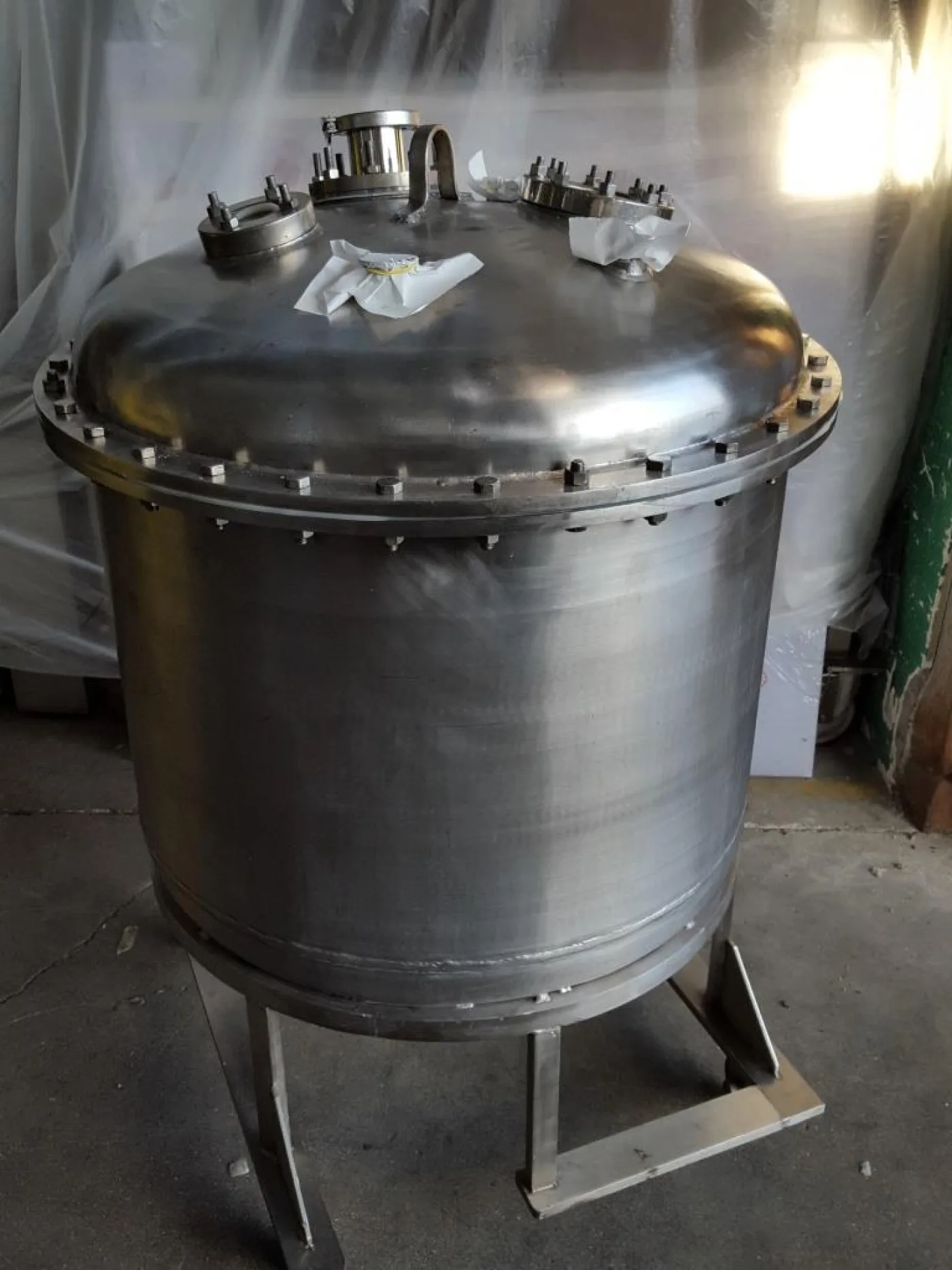 SERBATOIO INOX AUTOCLAVABILE 250 L - 8
