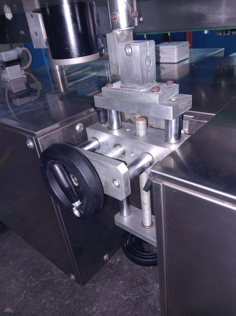BOLLINATRICE CON DUE TESTE DI BOLLINATURA – MAR.CO – MOD. M200-9501