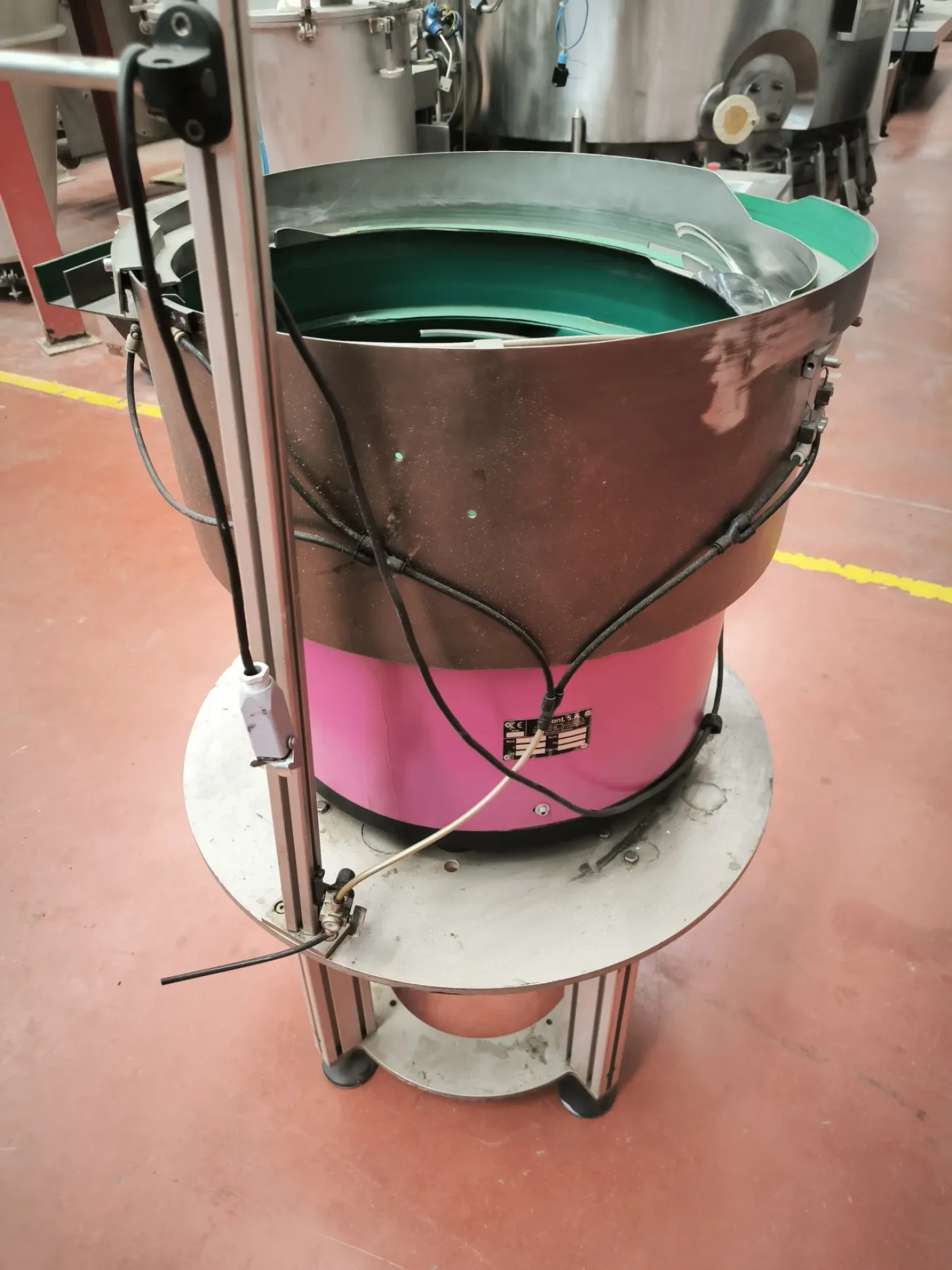 USED CIRCULAR VIBRATORY FEEDER - 3
