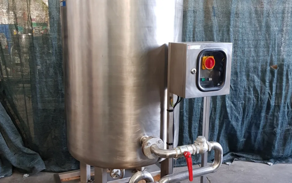 AUTOCLAVE CON POMPA DA VUOTO – DE LAMA – MOD. 600 LITRI