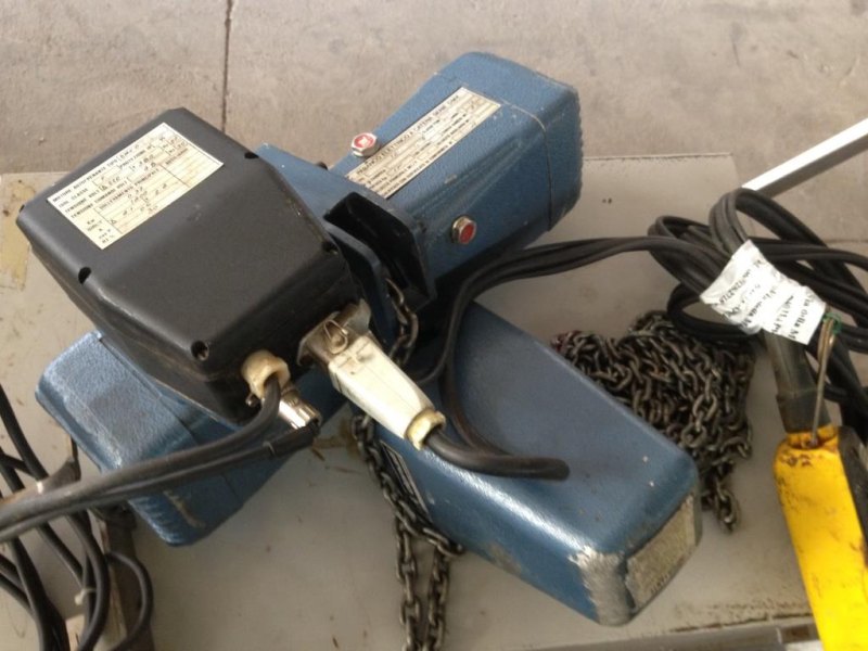 PARANCO ELETTRICO A CATENA DONATI – MOD. DMK KG. 250