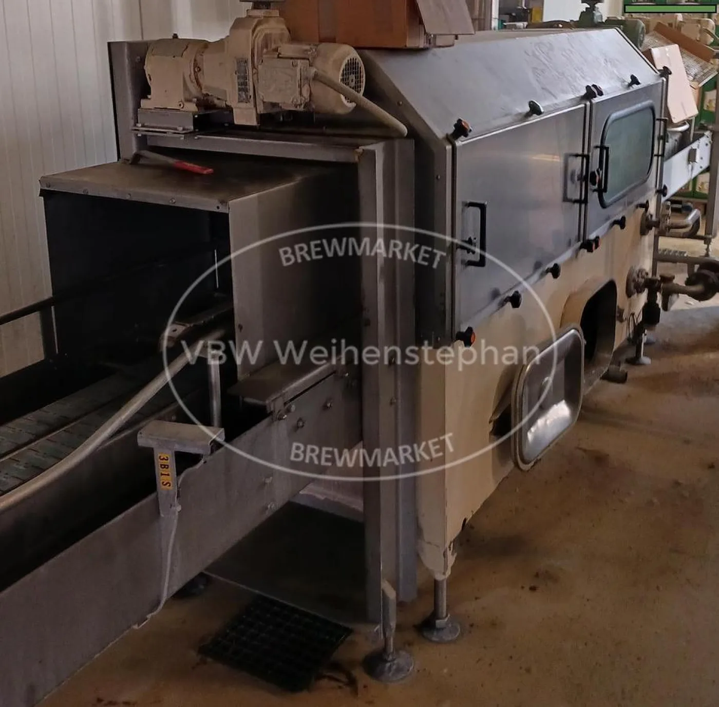 Crate washer - 1