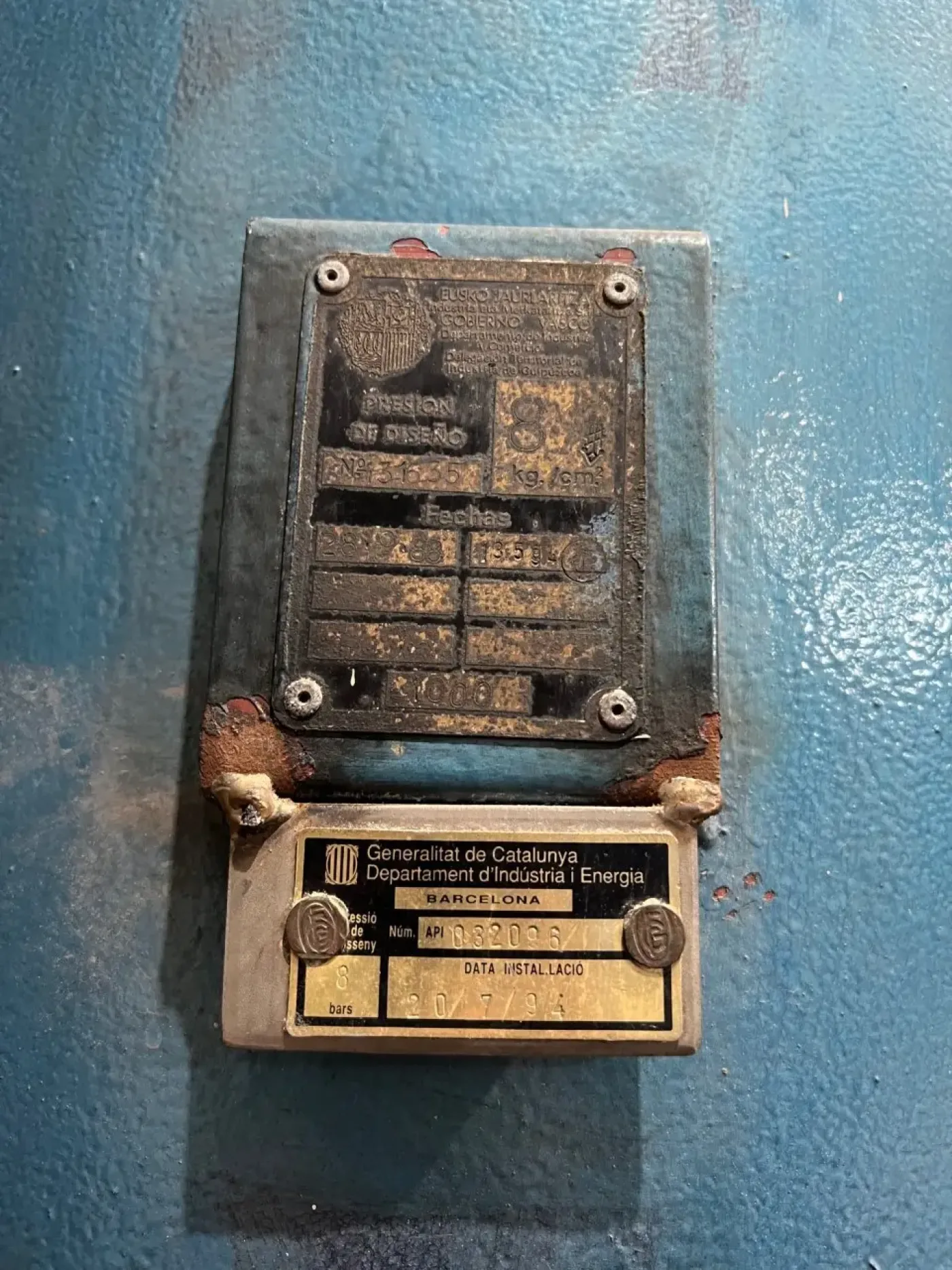 USED 500 LITER IRON TANK - 5