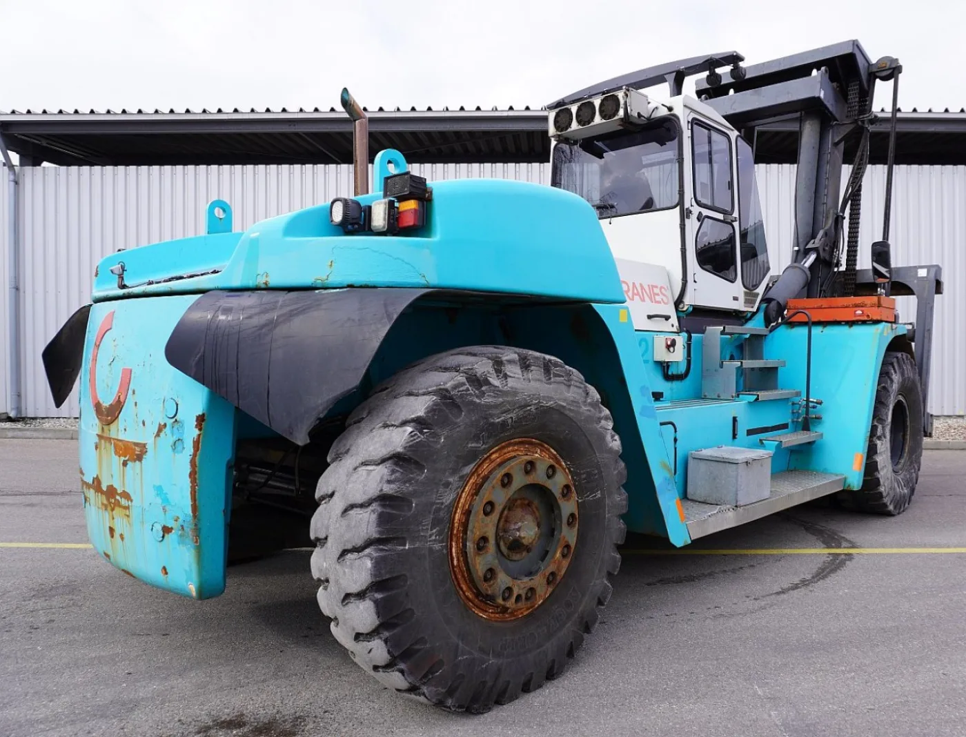 Frontstapler KONECRANES SMV32-1200B (2014) - 2