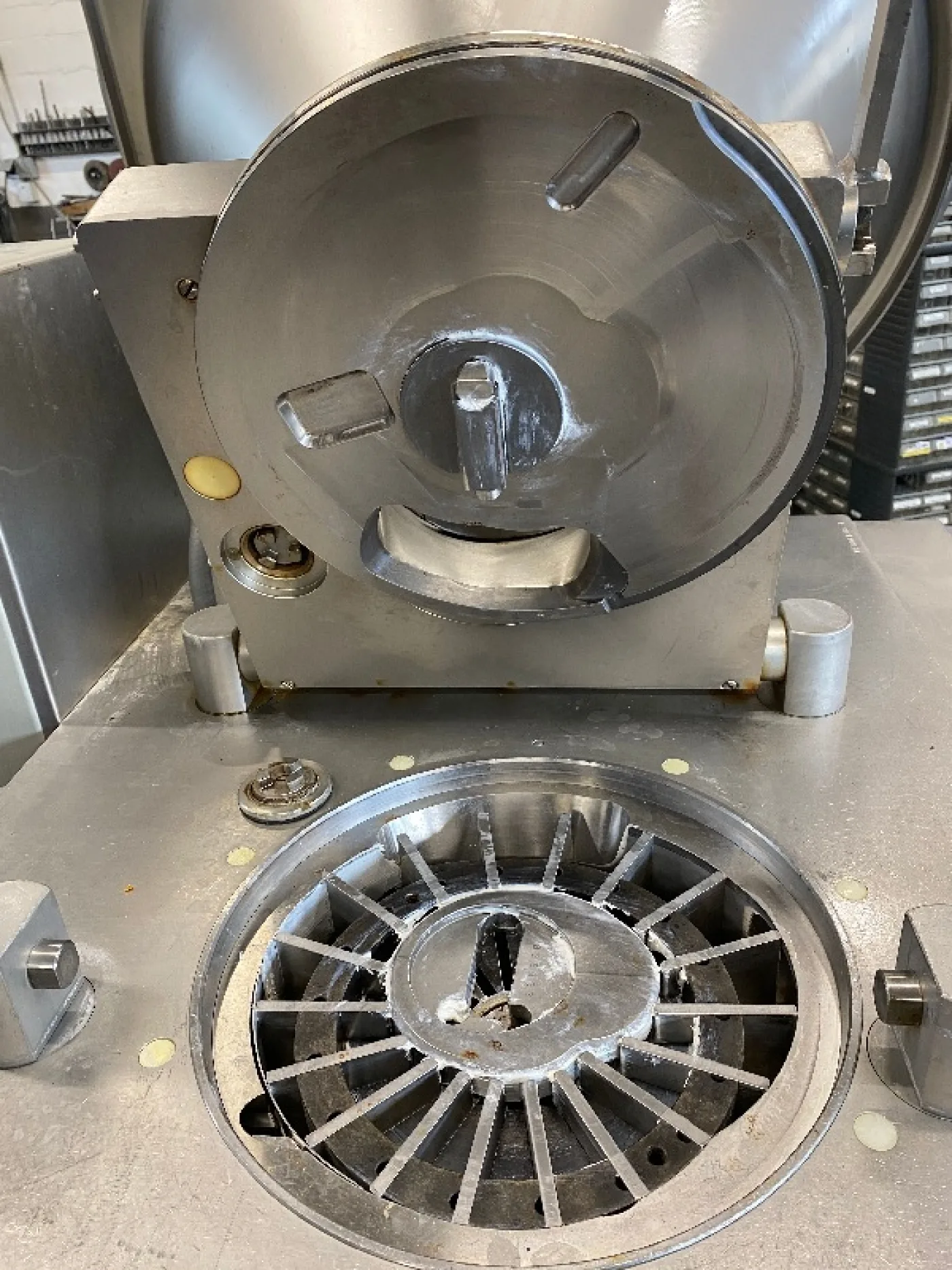 Handtmann VF300 Vacuum Filler - 1
