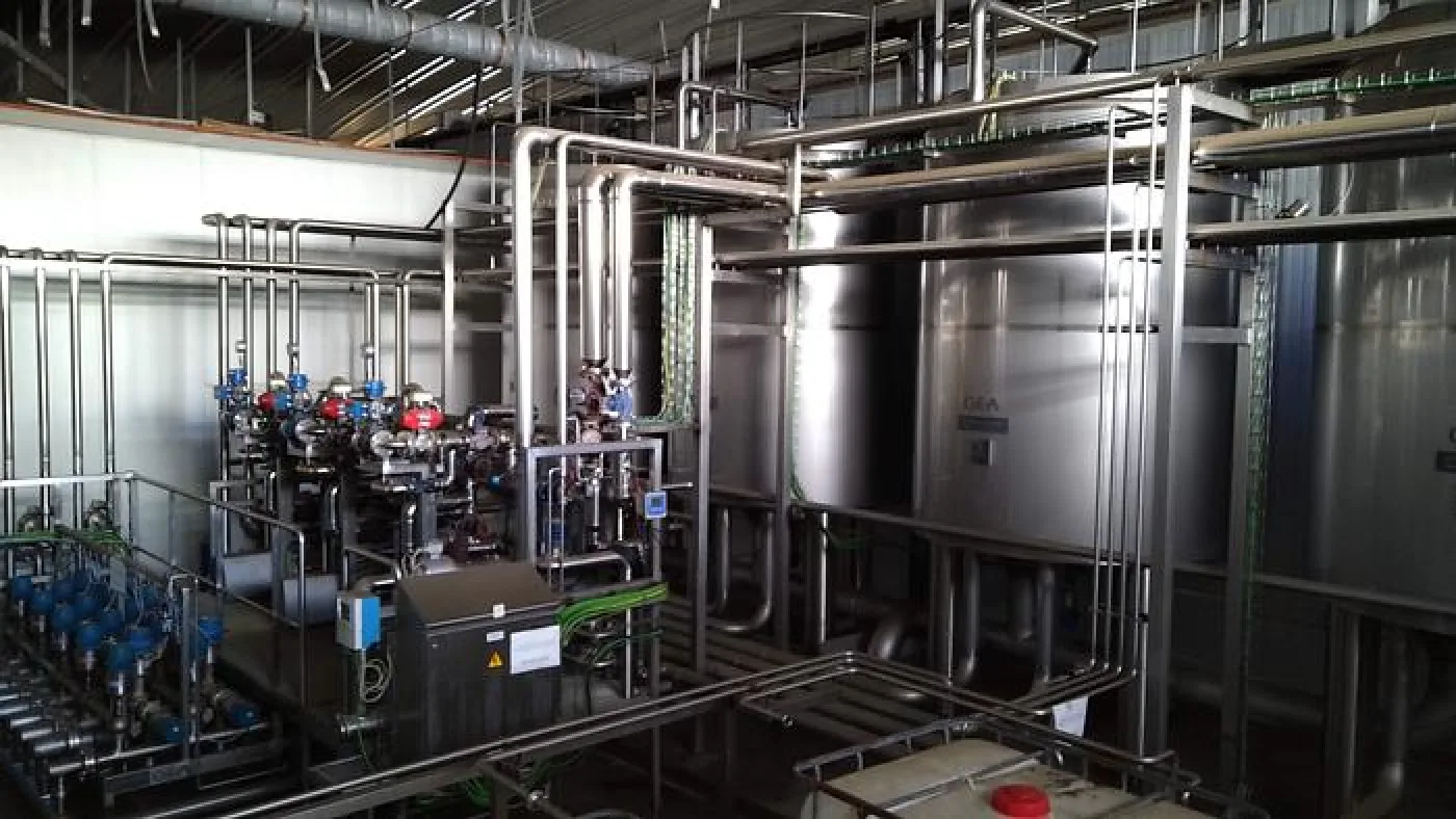 Sistema automático de limpeza e desinfecção CIP GEA - 4
