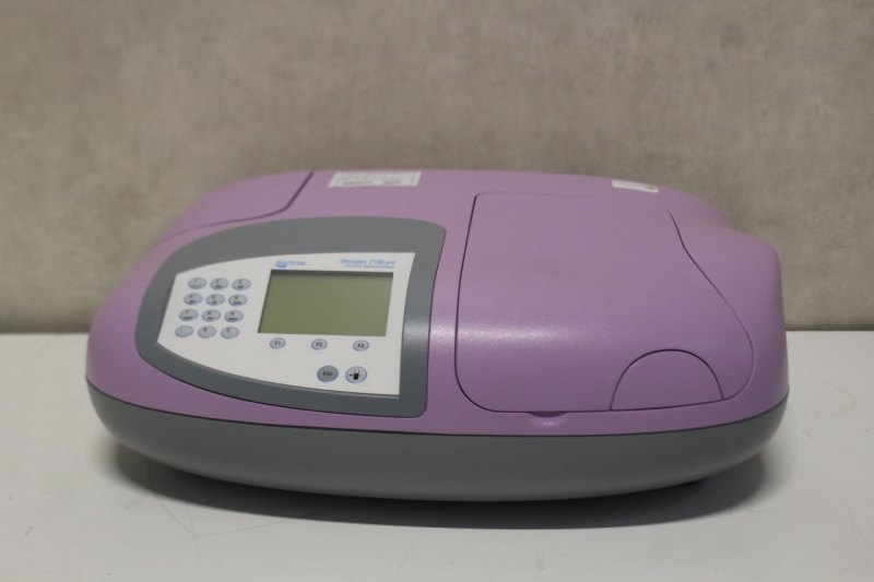 BioChrom Ultrospec 2100 Pro UV/Vis Spectrofotometer