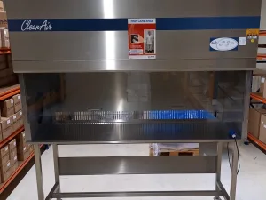 1472 - Used CleanAir DLF downflow LAF cabinet