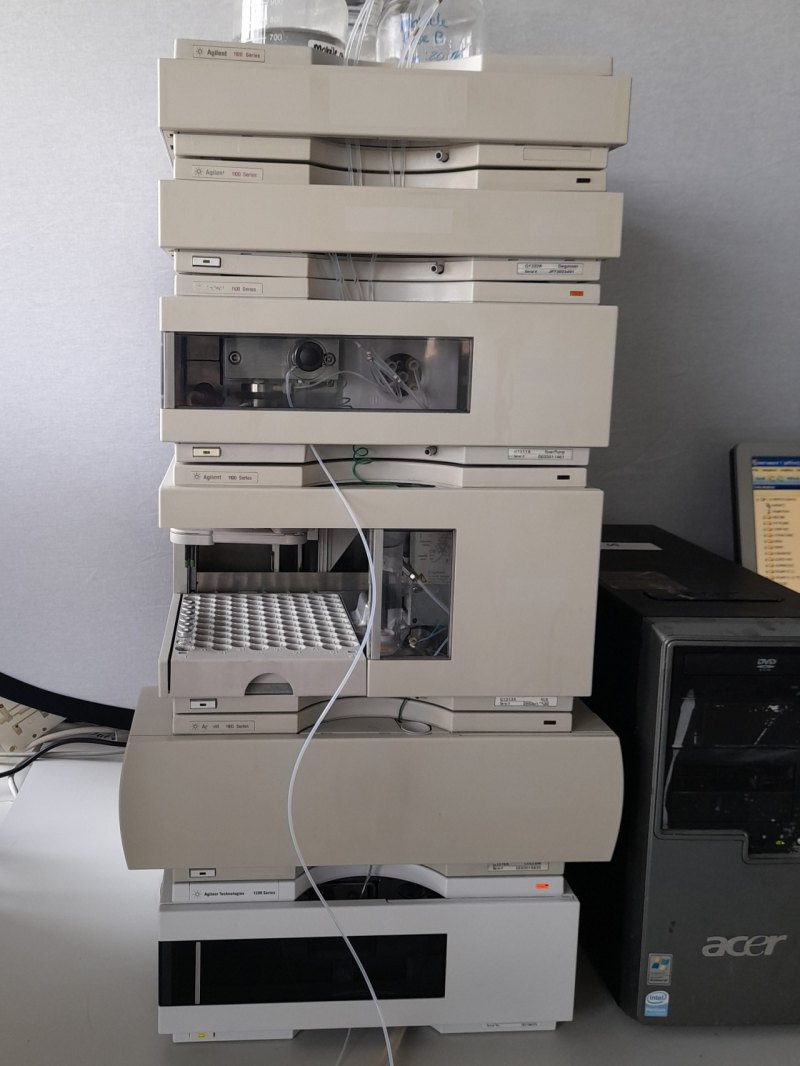 Used Agilent 1100 HPLC systems