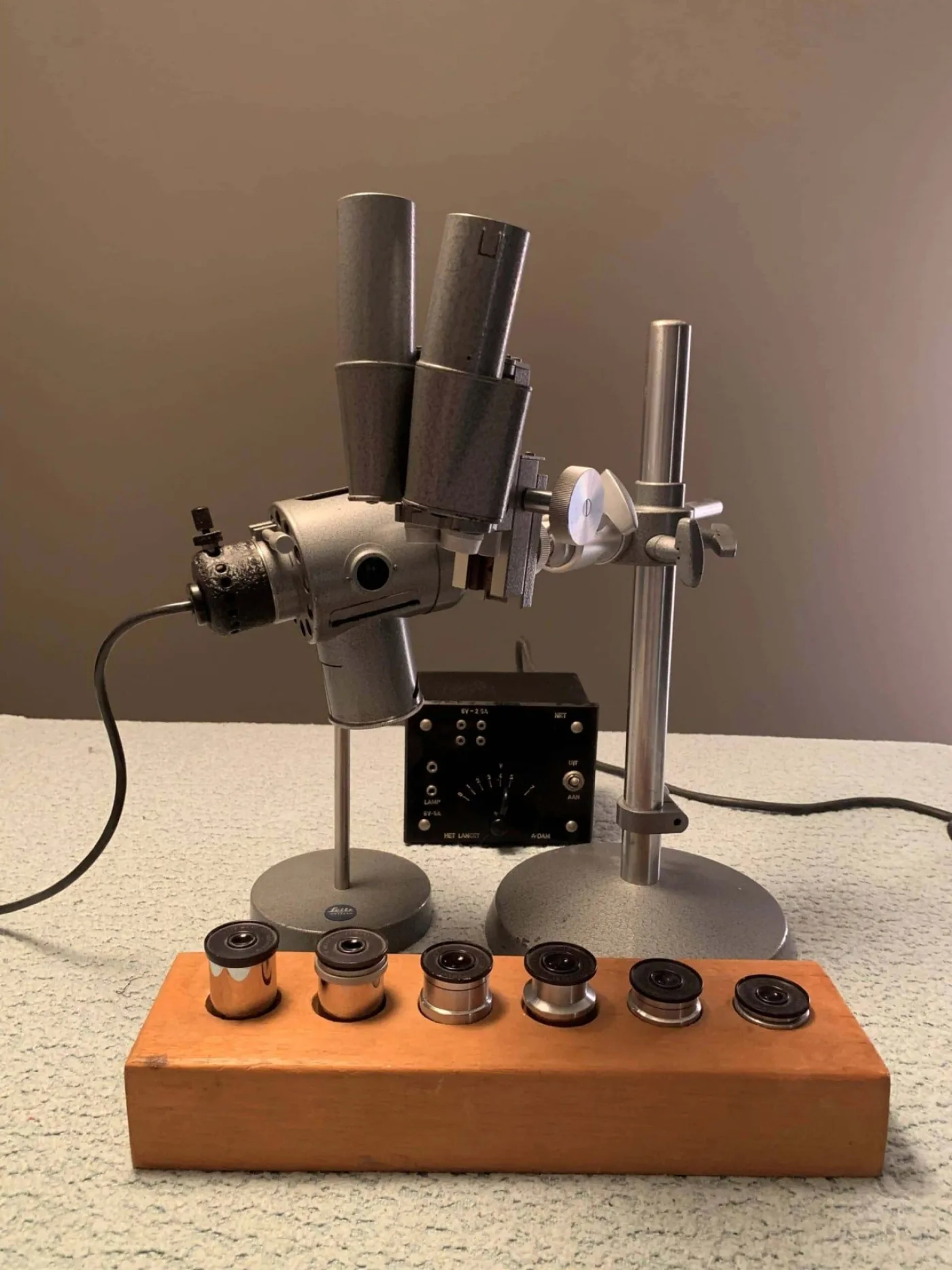 Leitz Stereomicroscoop - 1
