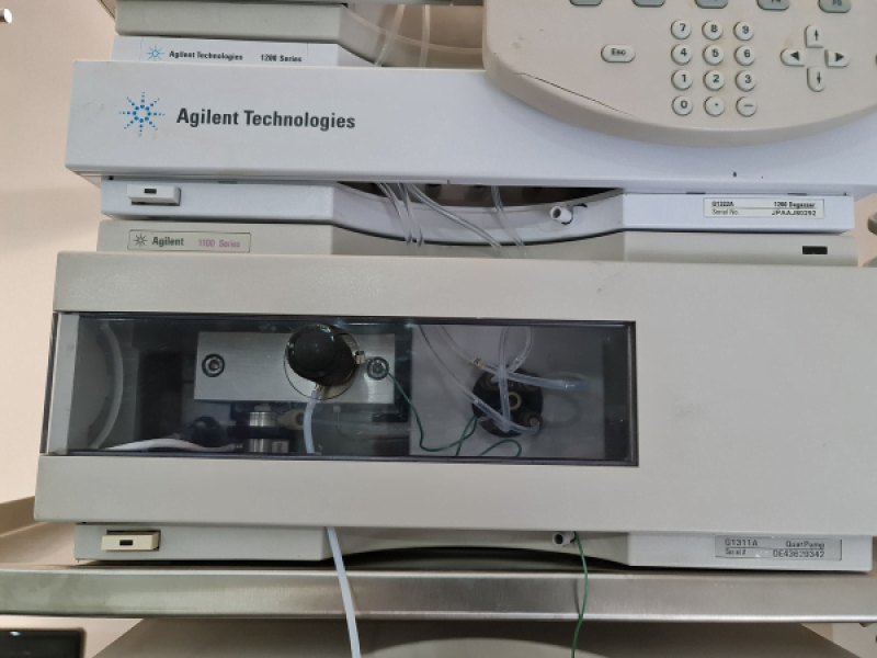 Agilent 1100 HPLC System with Quat Pump and Variable Wavelength Detector