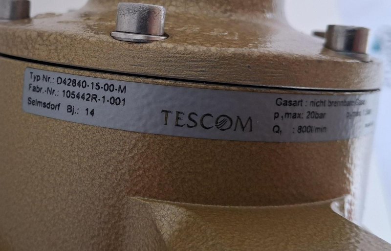 TESCOM D4284-15-03-M Pressure Reducing Regulator – New