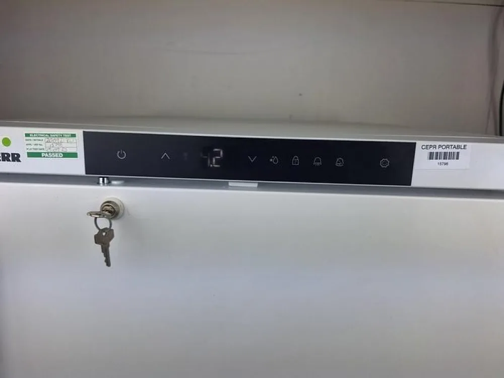 Liebherr LKUexv 1610 Mediline Refrigerator P48-082
