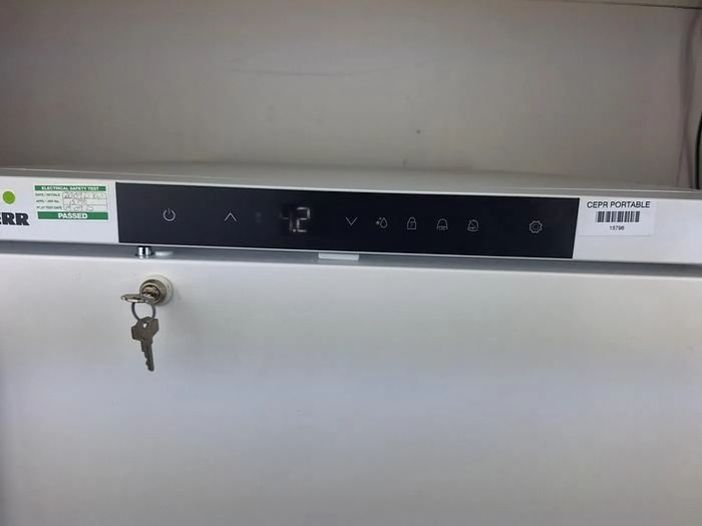 Liebherr LKUexv 1610 Mediline Refrigerator P48-082 - 1