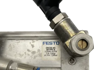 Festo Zylinder mit Feststelleinheit DNCKE-40-60-PPV-A