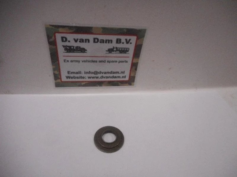 Klepveerschotel in & uitlaat