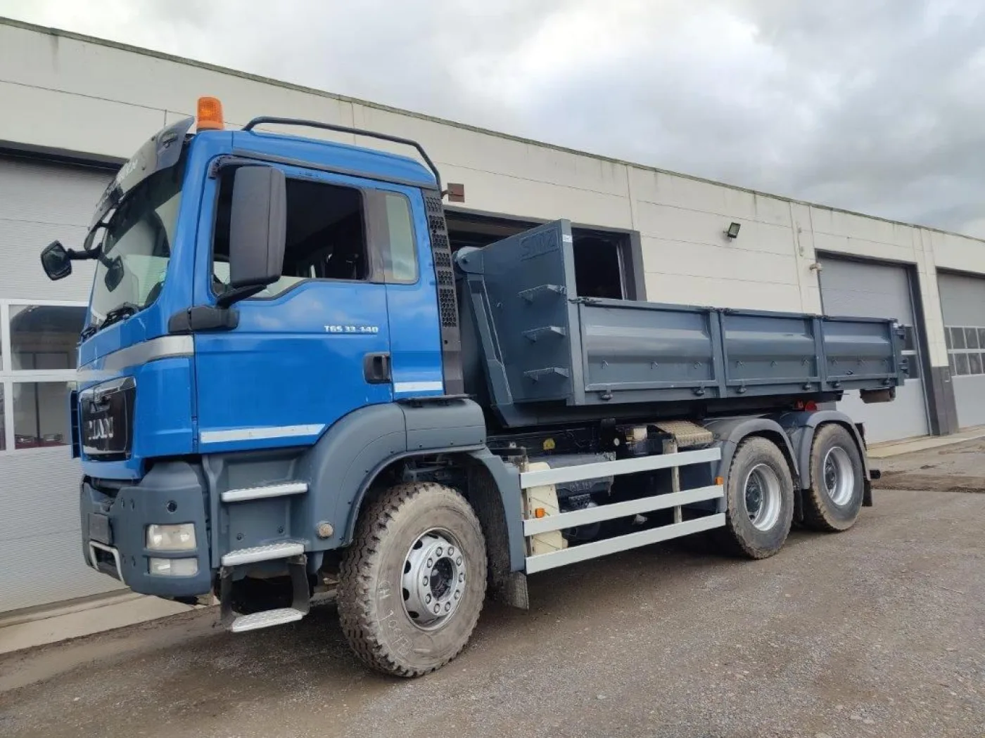Container 9m³ met sponden - 4