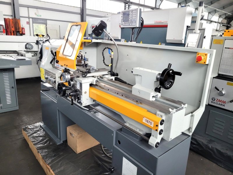 Spitzendrehmaschine CU 325