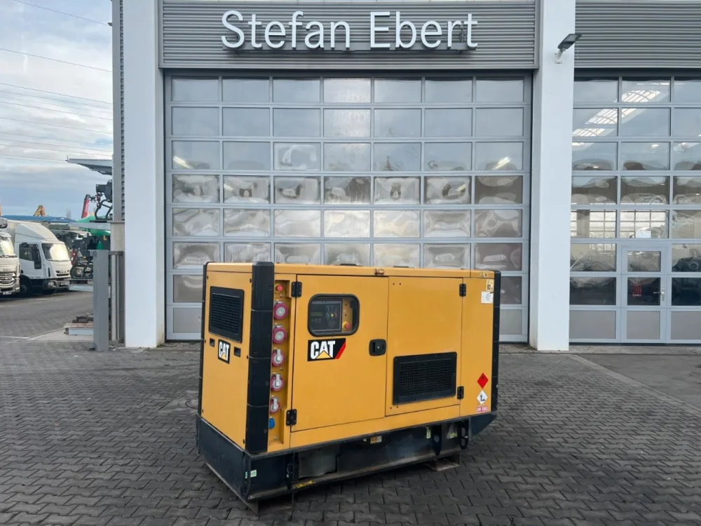 Cat DE65E3 / Stromerzeuger / 60KVA / 2017 / 17.917h