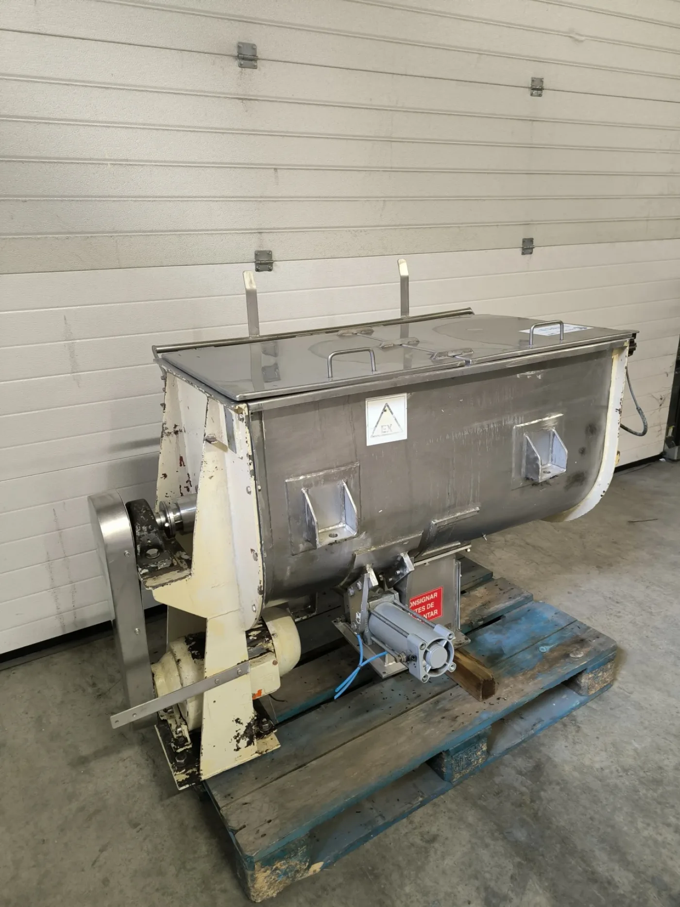 STAINLESS STEEL BAND MIXER 200 LITERS - 5