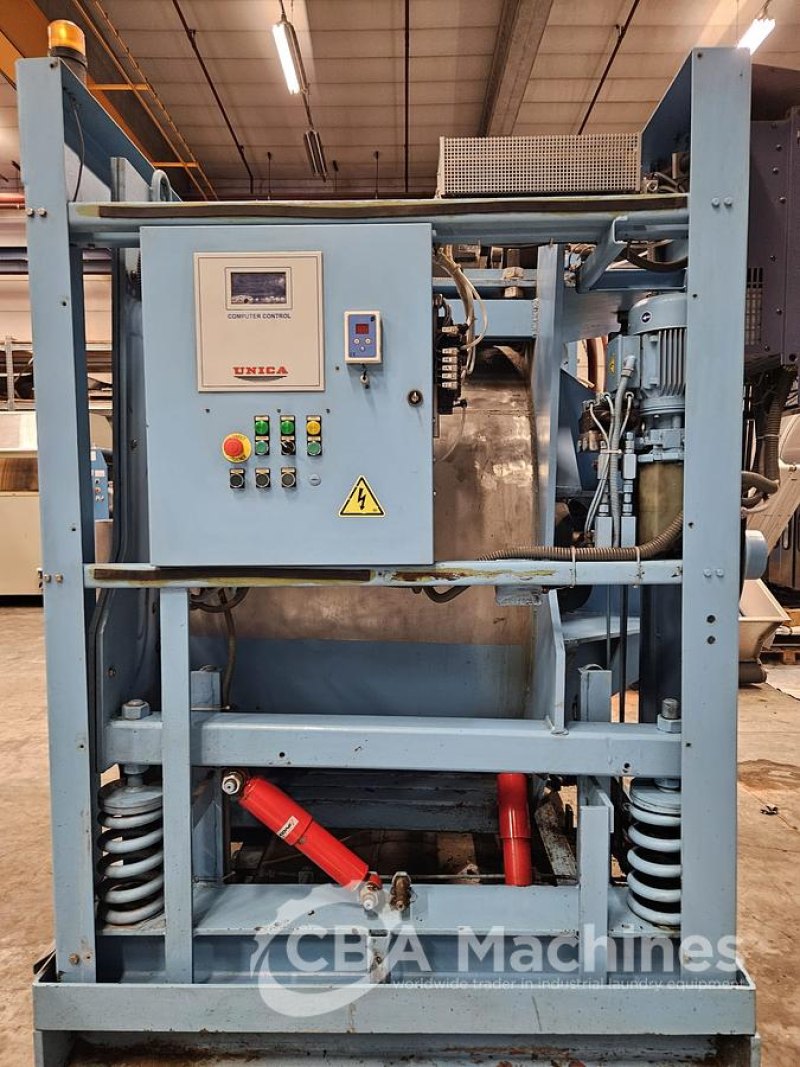2008 Washer Extractor Unica Open Pocket 120kg (813)