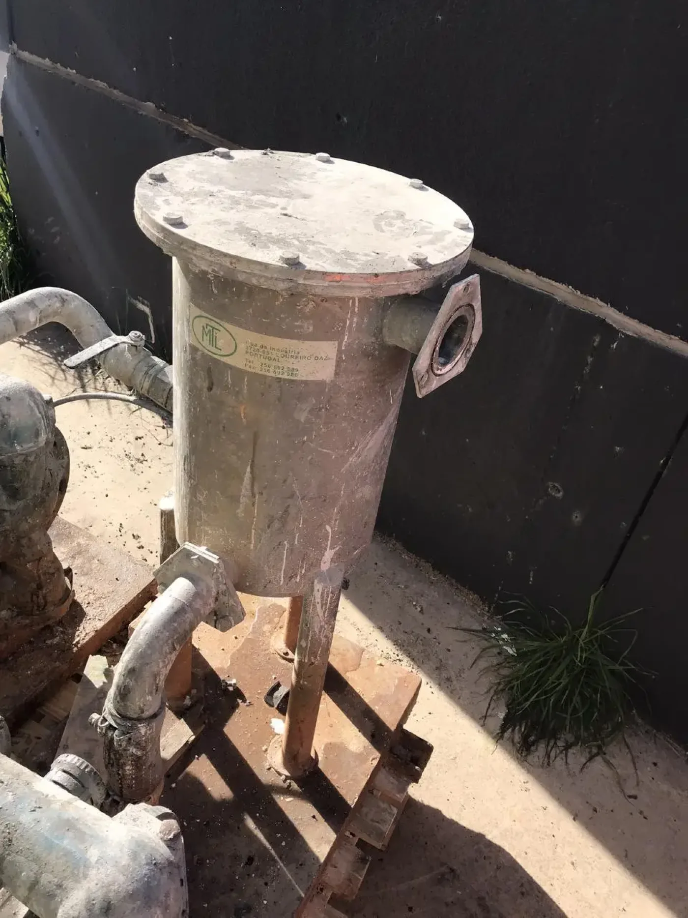 USED AODD SANDPIPER EB2-M TN-3-A AIR OPERATED DOUBLE DIAPHRAGM PUMP WITH STAINLESS STEEL GAF FILTER 15 LITERS - 2