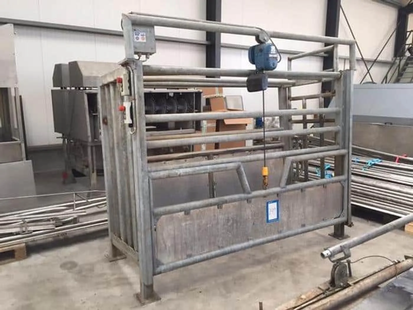 Set of cattle equipment - 1