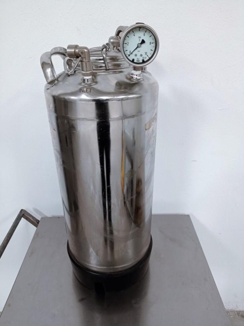 SERBATOIO MONTALIQUIDI IN ACCIAIO INOX – MILLIPORE – MOD. 20 L