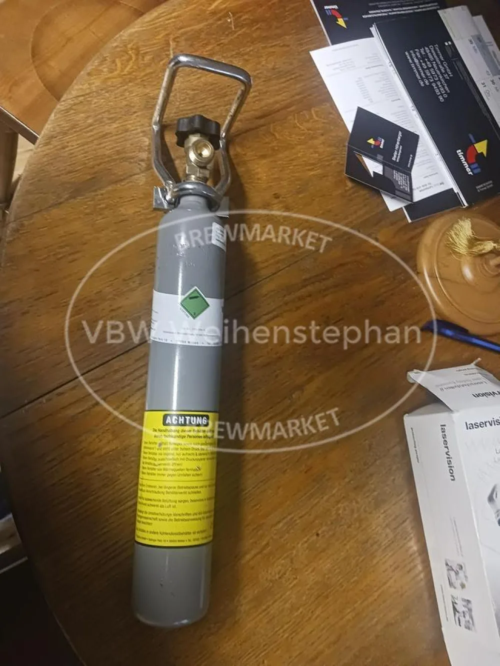 CO2 bottle
