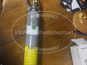 CO2 bottle