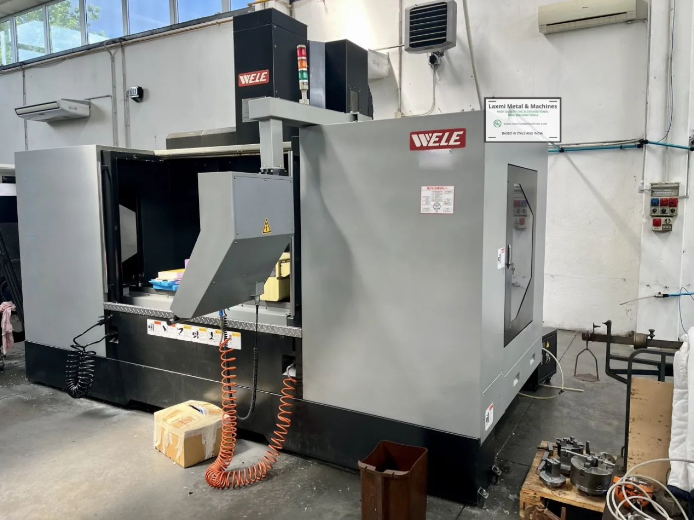 4 AXIS VERTICAL MACHINING CENTER, WELE - AA1565 - Laxmi Metal & Machines, Rohtak - 2