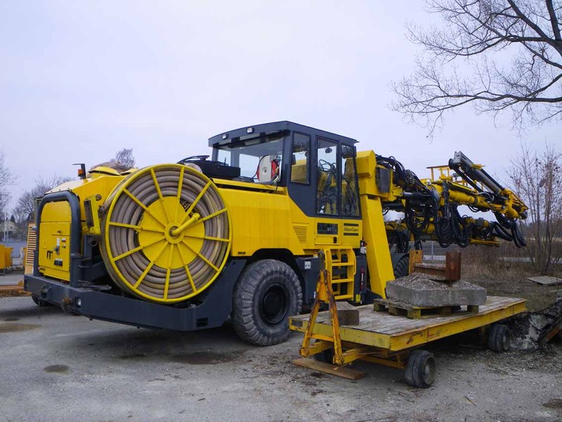 Atlas Copco Jumbo Boomer 281 Underground Rock Drill