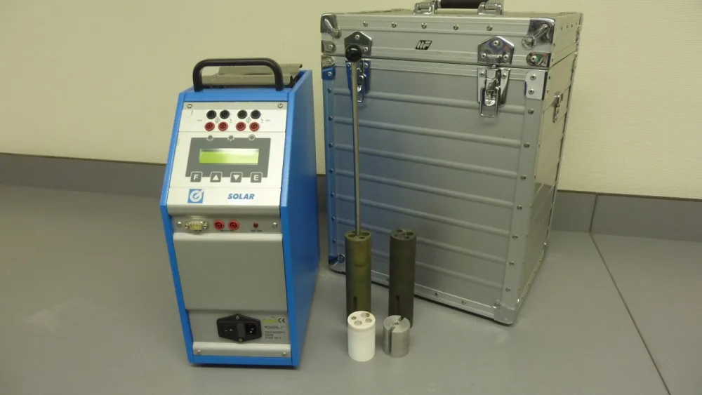Giussani Solar Draagbare Temperatuur Kalibrator