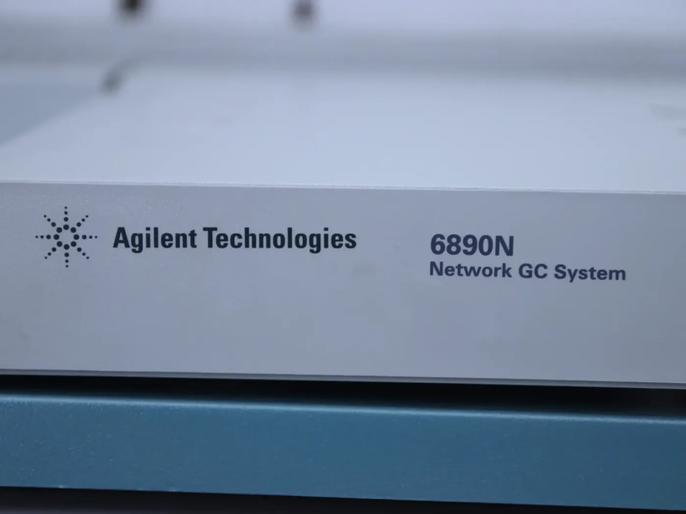 Agilent 6890N Net Gas Chromatograph - 4