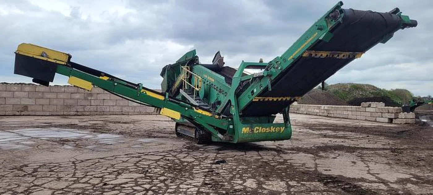 2015 McCloskey R155 High Energy Trommel Screener - 1
