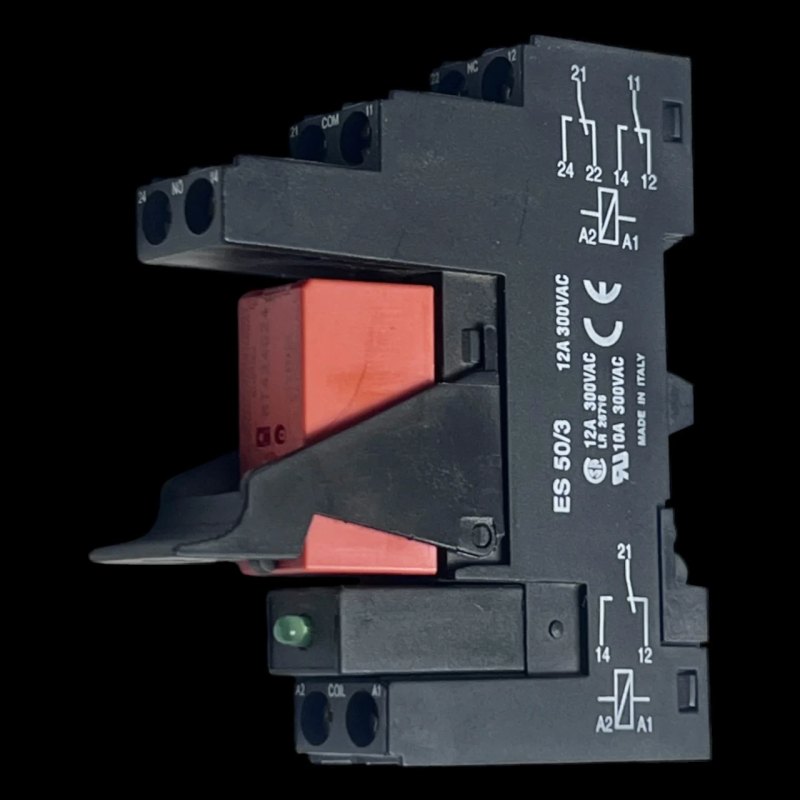 Schrack Relais RT424024 mit Sockel ES 50/3 – Relaisfassung | Relay Socket | Art.-Nr. ES50/3