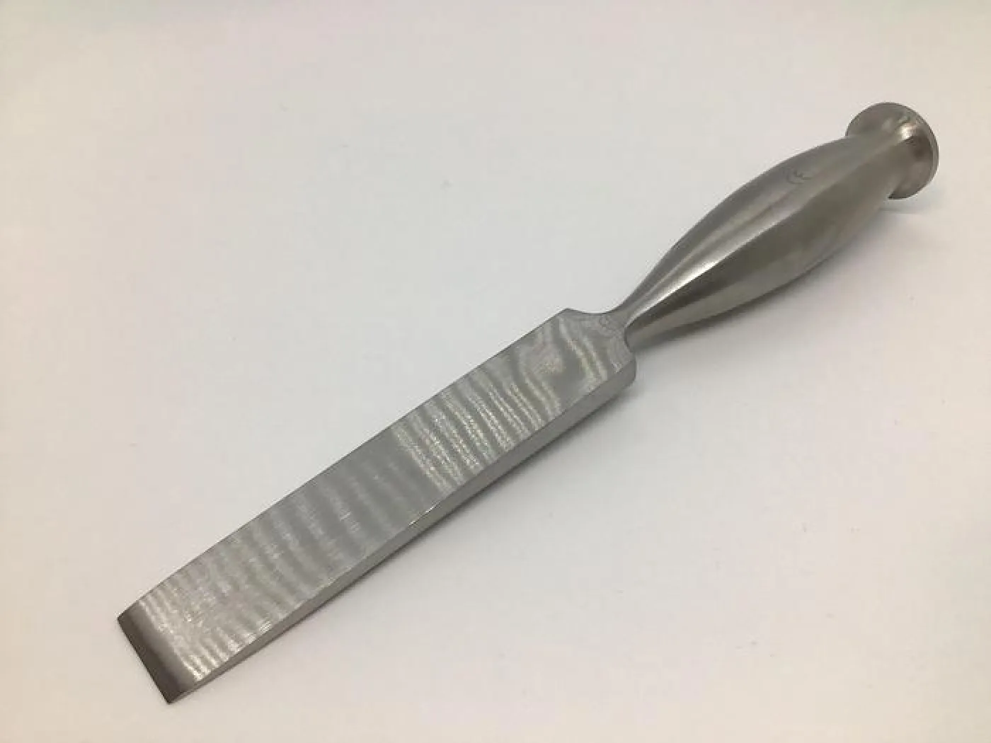GB Medical Osteotome Smith Peterson Straight 20mm - 1