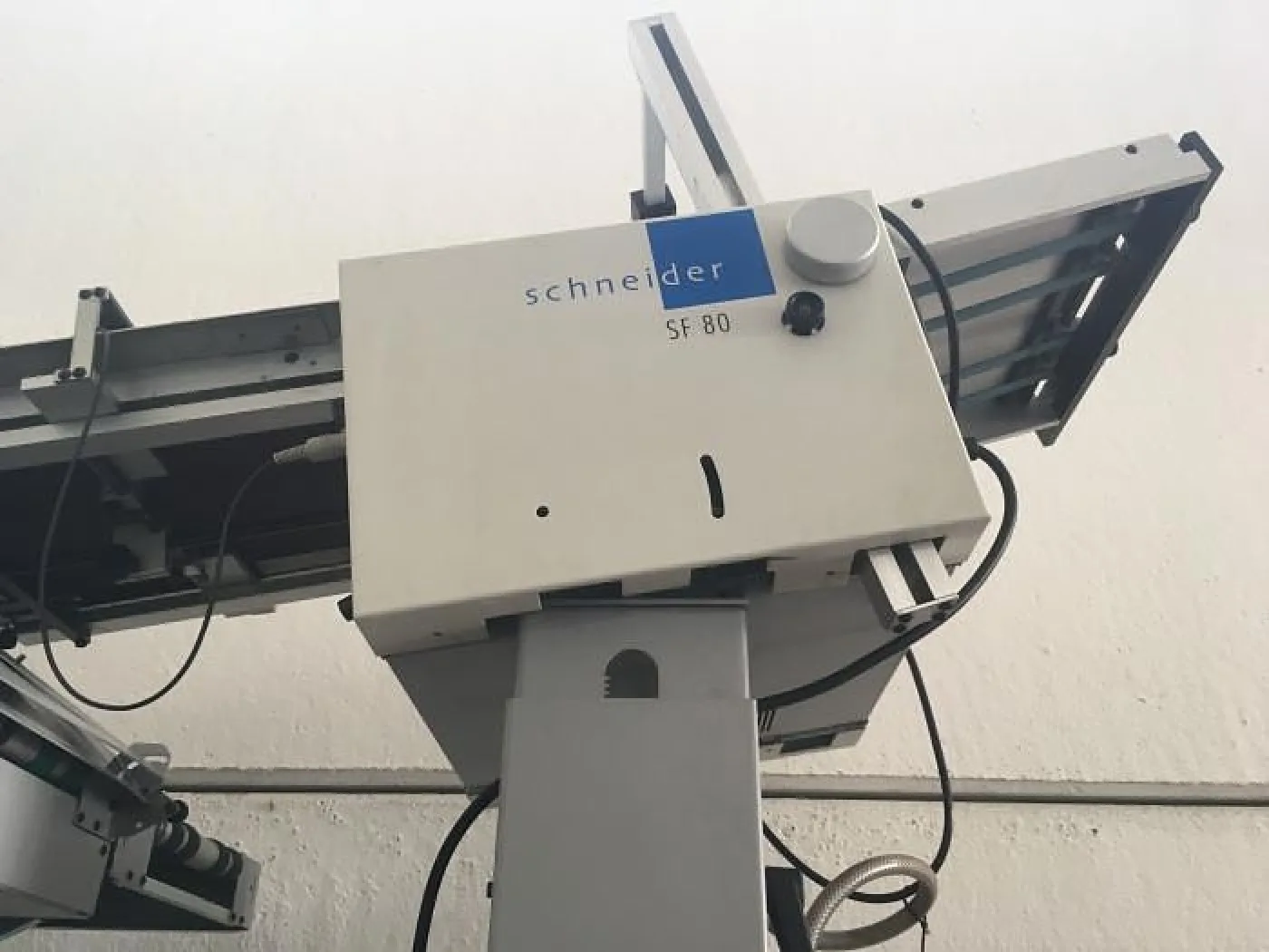SCHNEIDER SF80 - 2