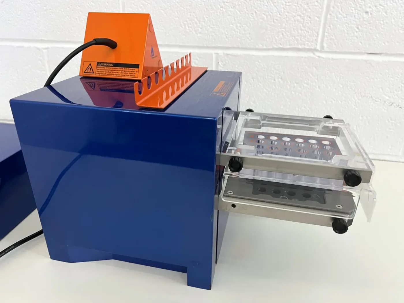 MultiMACS Cell24 Separator Plus - 4
