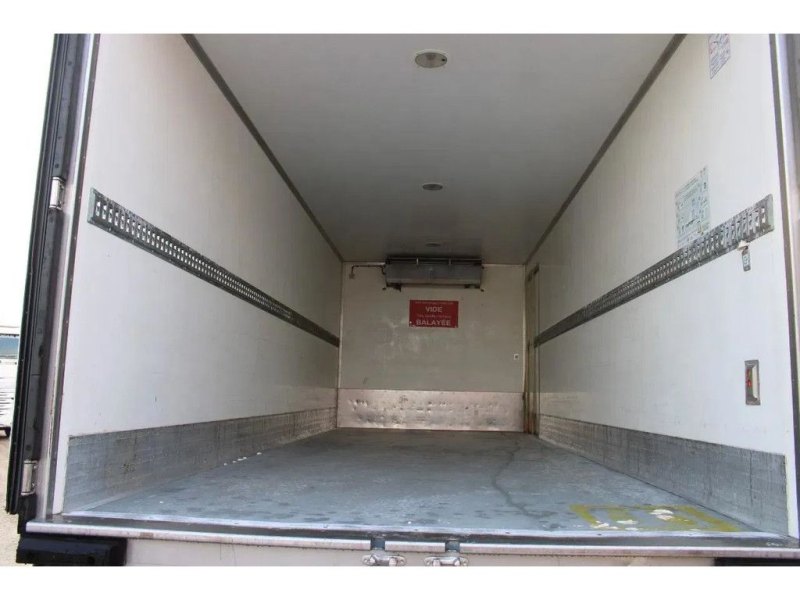Iveco Eurocargo 140E + CARRIER + MANUAL + ATP!! LIFT + EURO 5