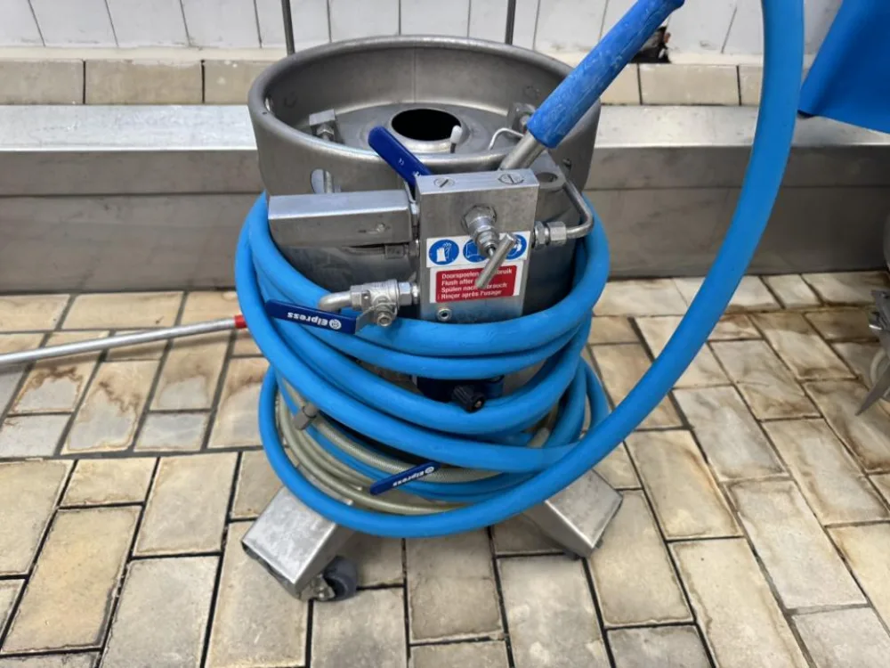 Elpress Mobile sanitary pumping / transfer unit